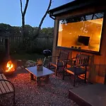 Druid House Lodge