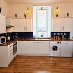City Centre Flat, Harbour View