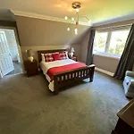 Cardon House - Luxury Highland Holiday Home
