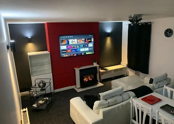 Stylish Apartment In The Heart Of Inverness