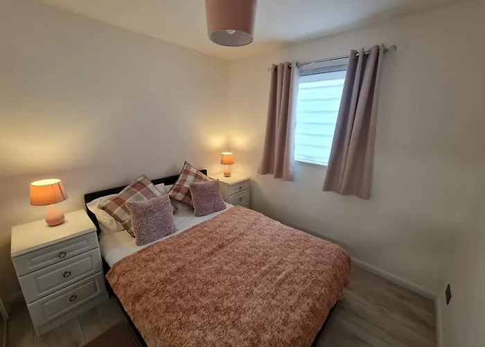 Lovely 2 Bedroom Flat In Nice Inversness Area.