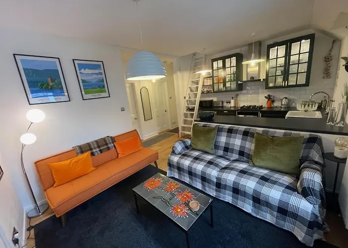 Glen Ness Apartment In Tranquil Area Of City Centre