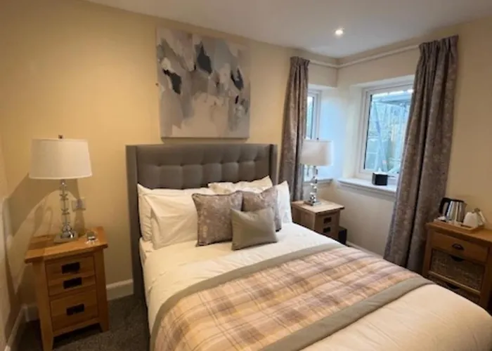 Waverley Inn House