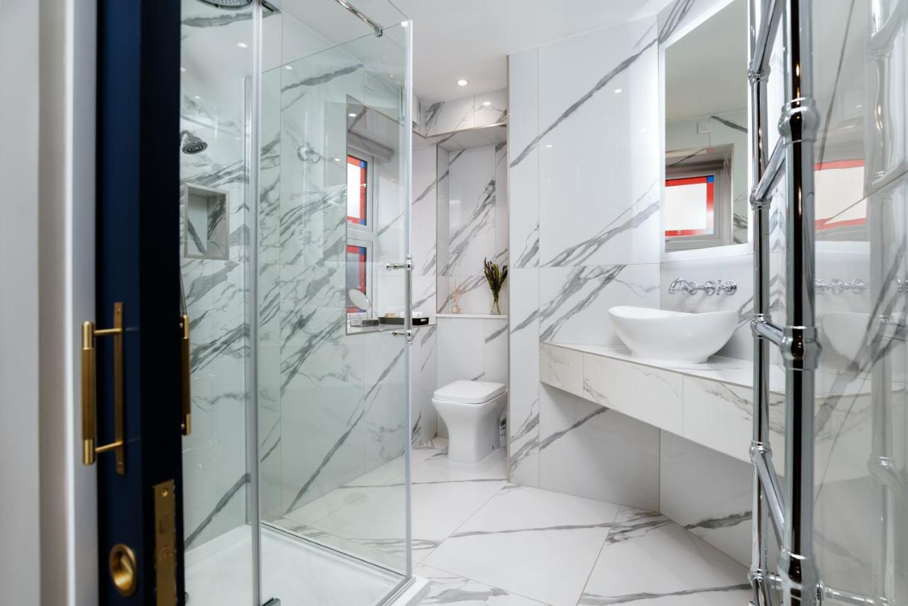 Relax In Super Size Copper Tub - 2 Bedroom *