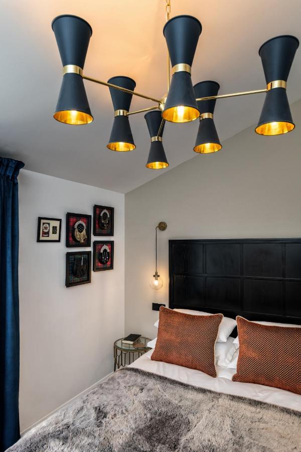 Apartment Relax In Super Size Copper Tub - 2 Bedroom