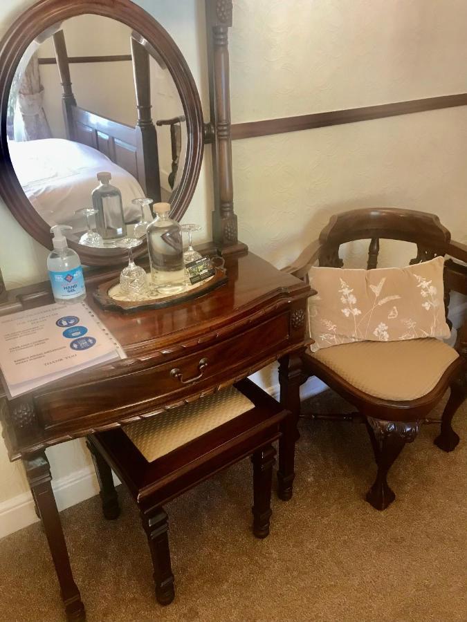 Cavell House Guest house