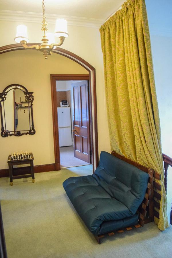 Period House / Entire Upstairs Flat