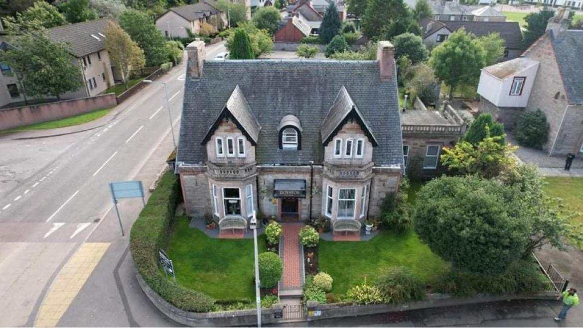 Guest house Royston