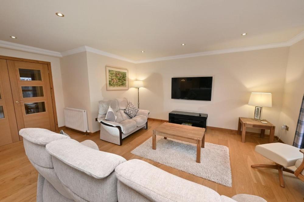 Inverness City Apartment Apartment