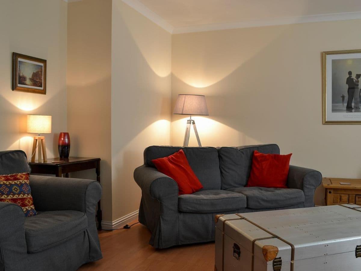 Ness-side Holiday home *