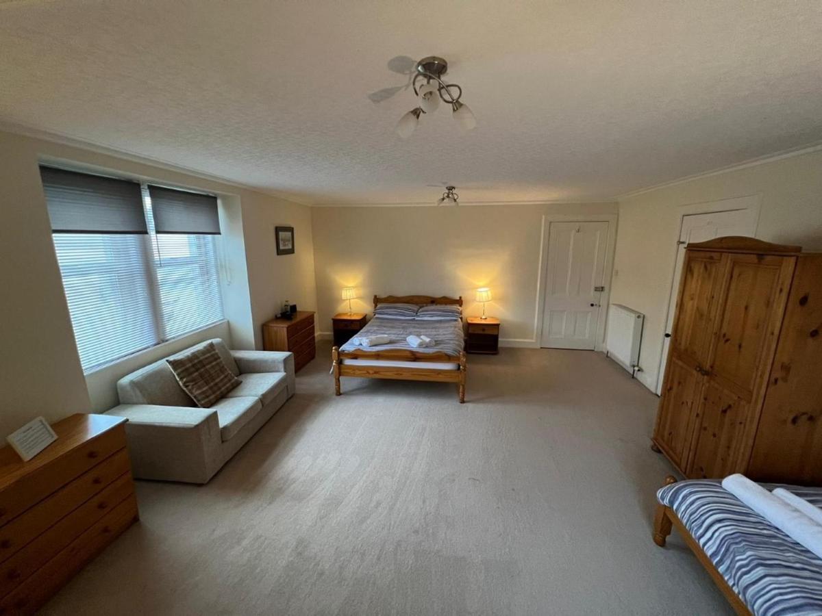 Ashley House * Inverness