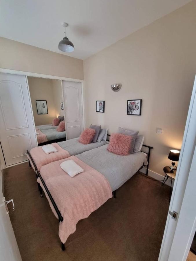Apartment Centre Flat, Harbour View