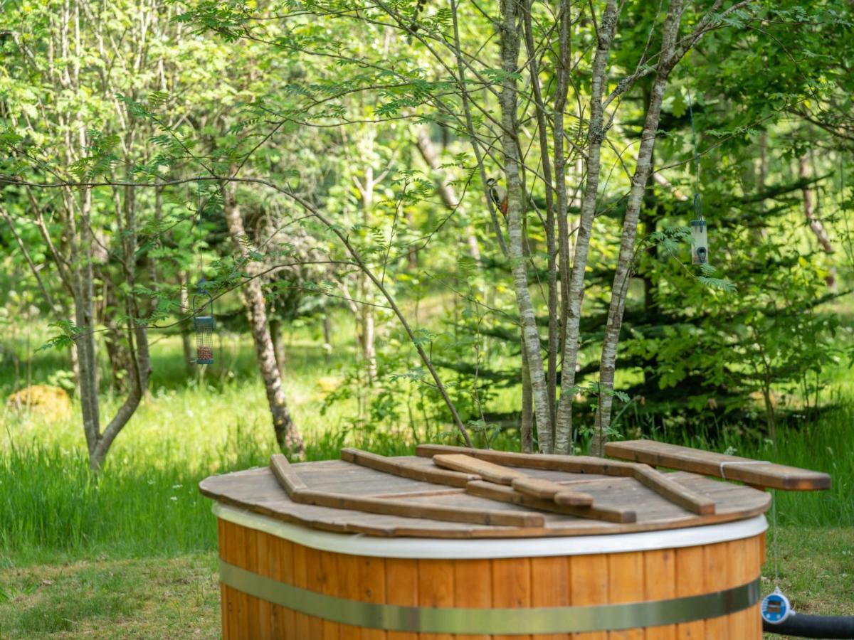 Kerrow By Interhome