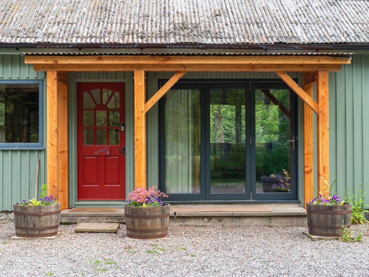 Kerrow By Interhome