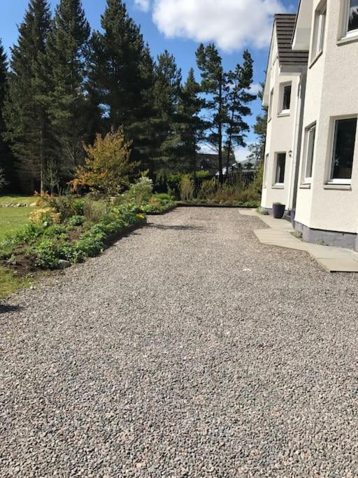 Cardon House - Luxury Highland Holiday home Inverness