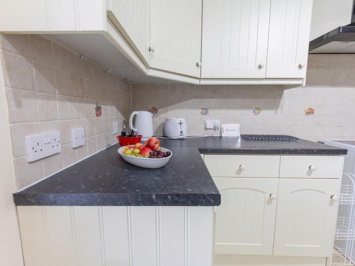 Road-1 By Interhome Inverness