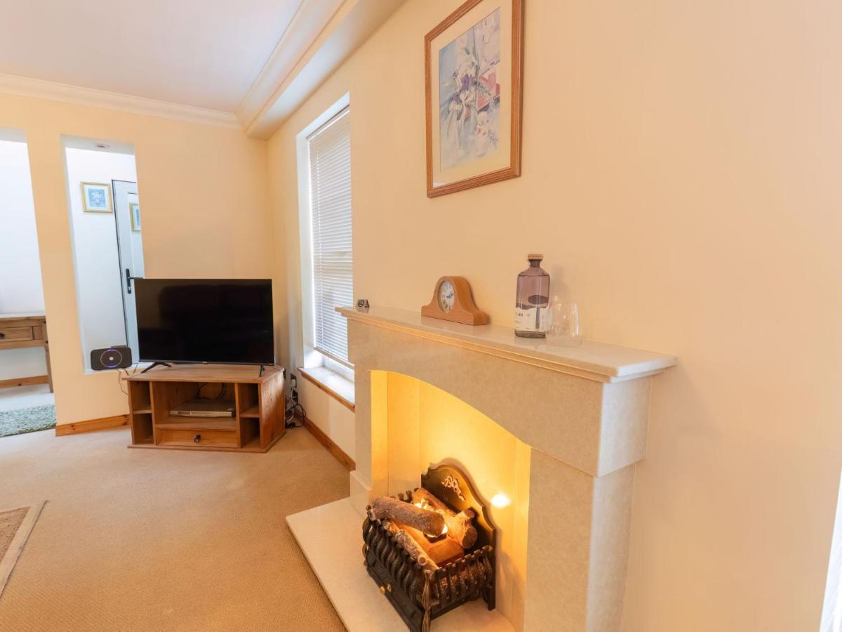 Holiday home Road-1 By Interhome Inverness