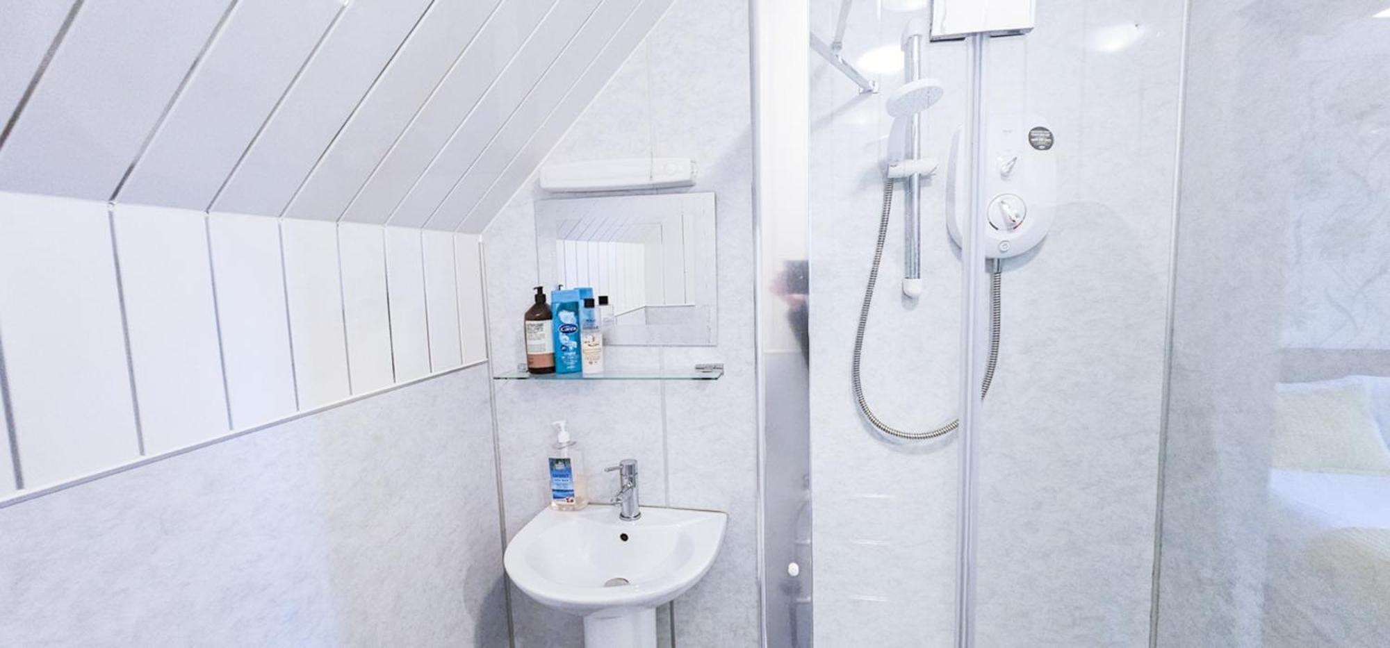 Mystayinn Strathblane 7 Bedroom Full House - *