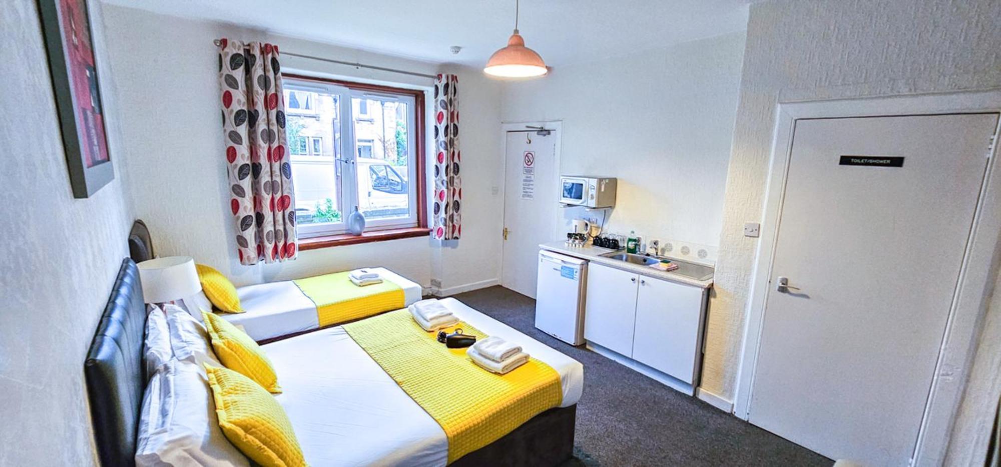 Mystayinn Strathblane 7 Bedroom Full House - Holiday home
