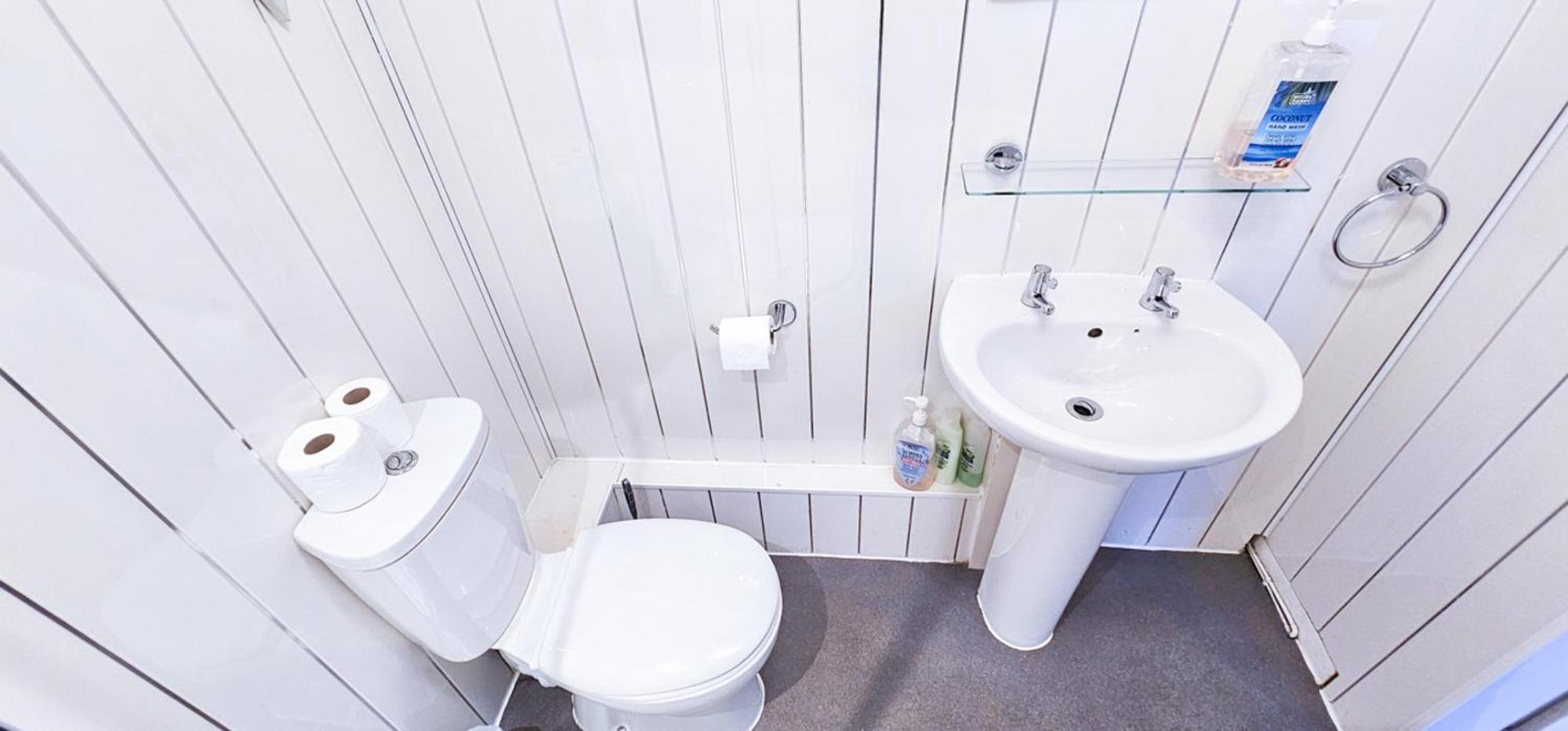 Holiday home Mystayinn Strathblane 7 Bedroom Full House - *