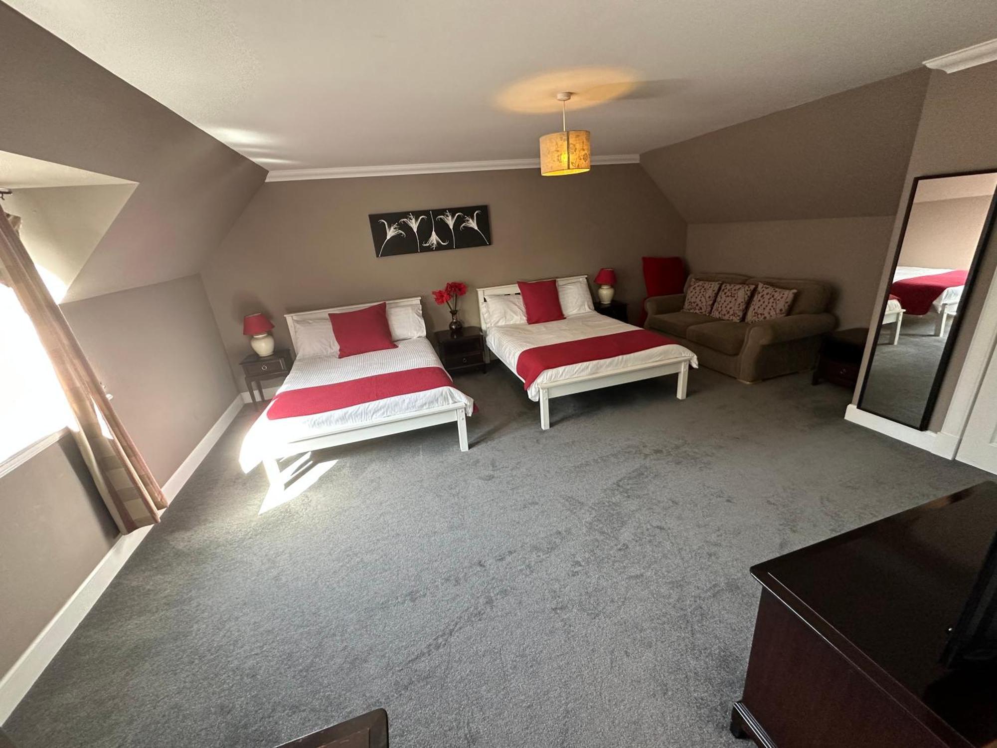 Cardon House - Luxury Highland Inverness