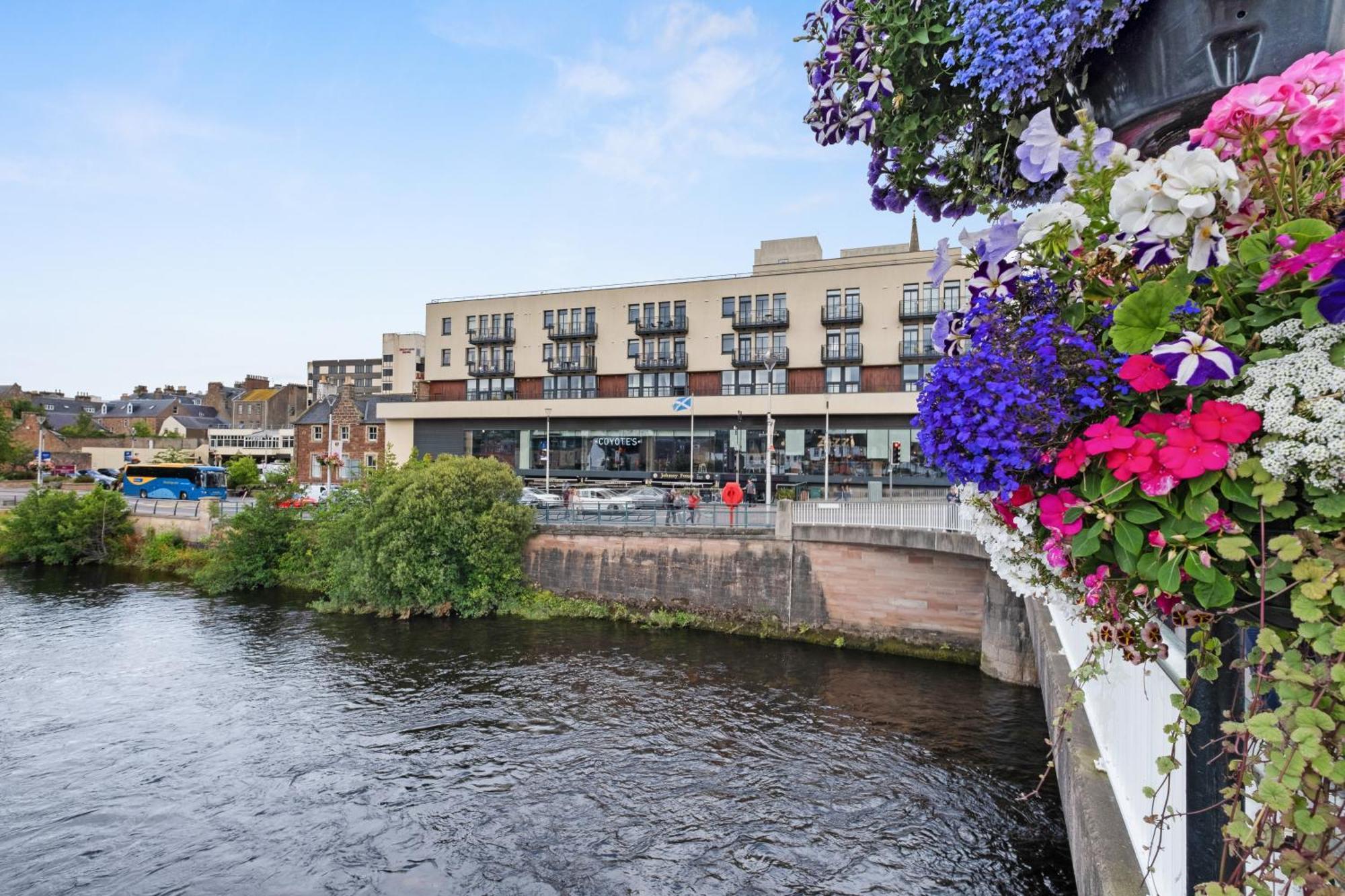 Apartment By The Bridge By Toppo Inverness