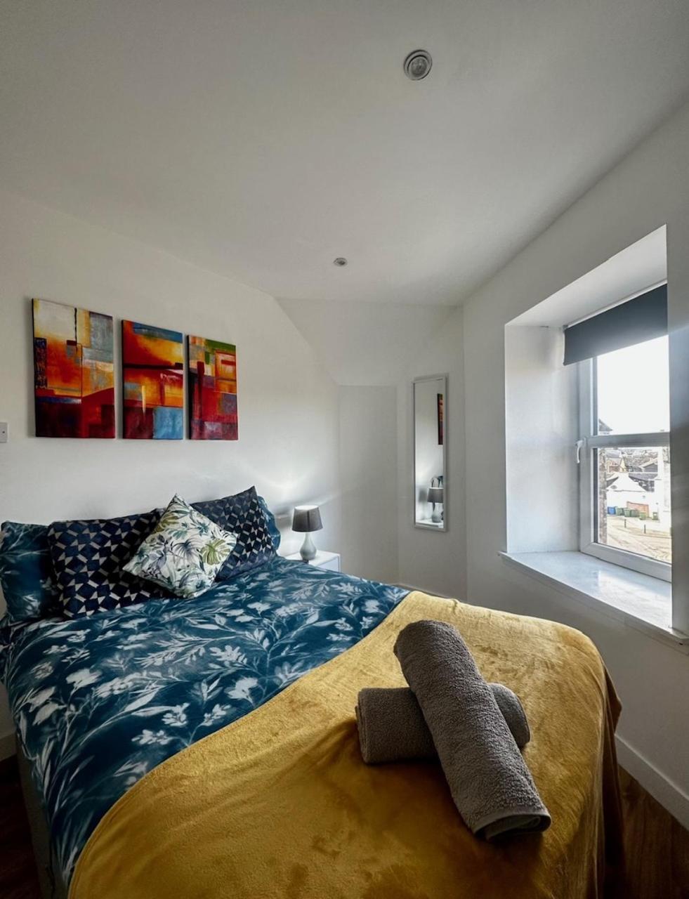 3-bedroom Flat In The City Centre Next To The River Ness Apartment *