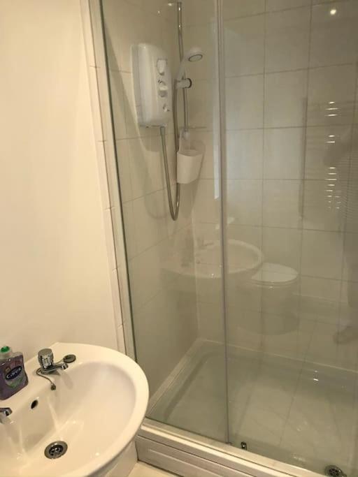 Heather House, Beautiful Family Home, Sleeps 8 * Inverness