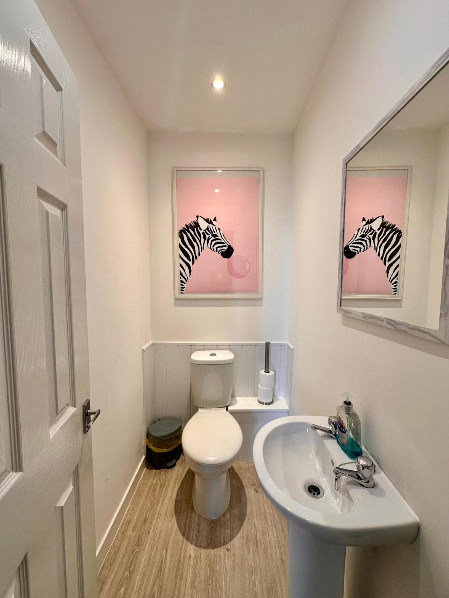 3-bedroom Flat In The City Centre Next To The River Ness * Inverness