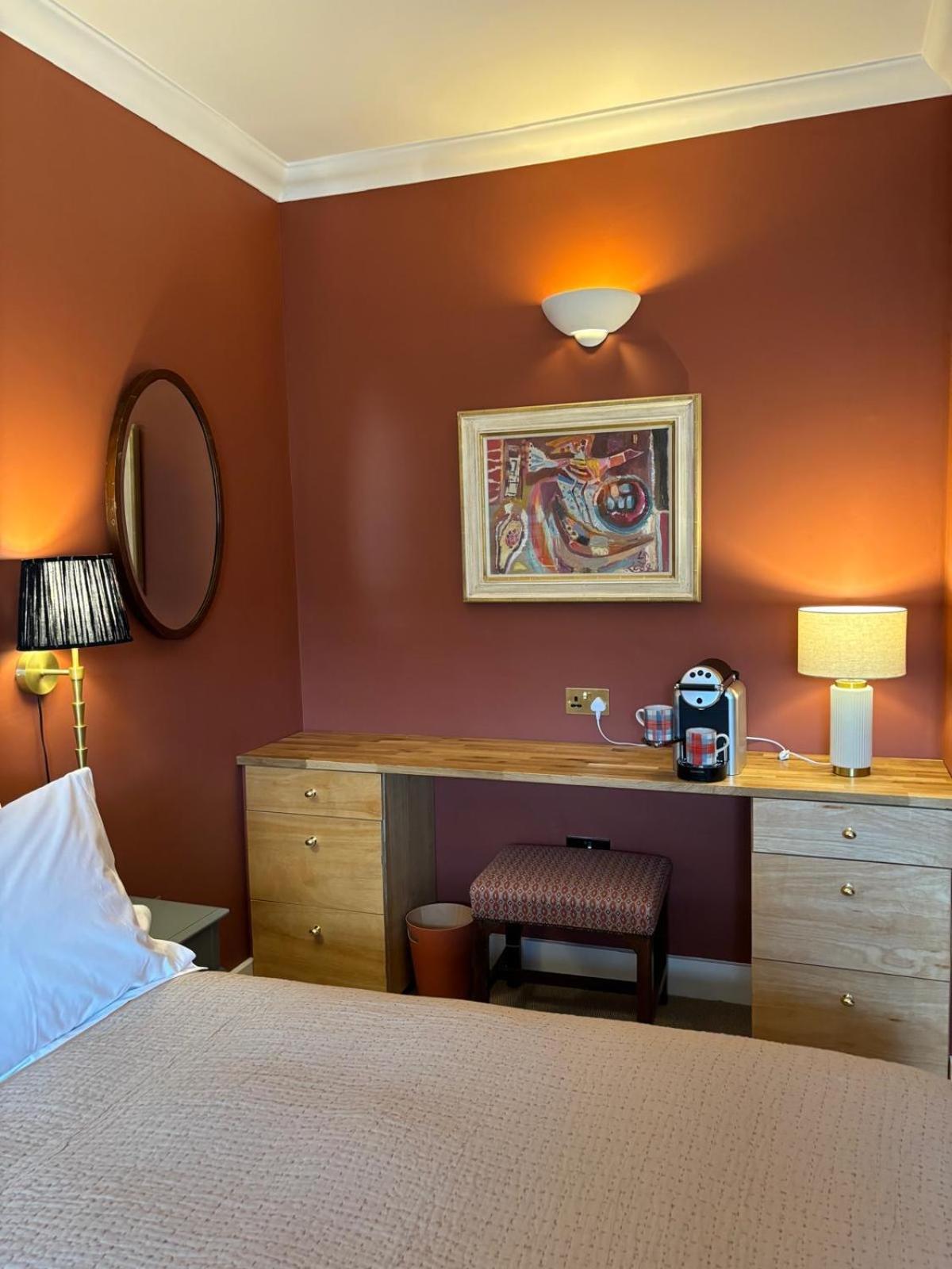 Hootananny Hotel