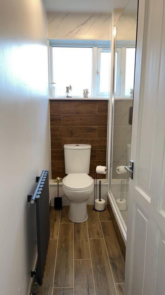 Two Bedroom Hilton 1st Floor Apartment *