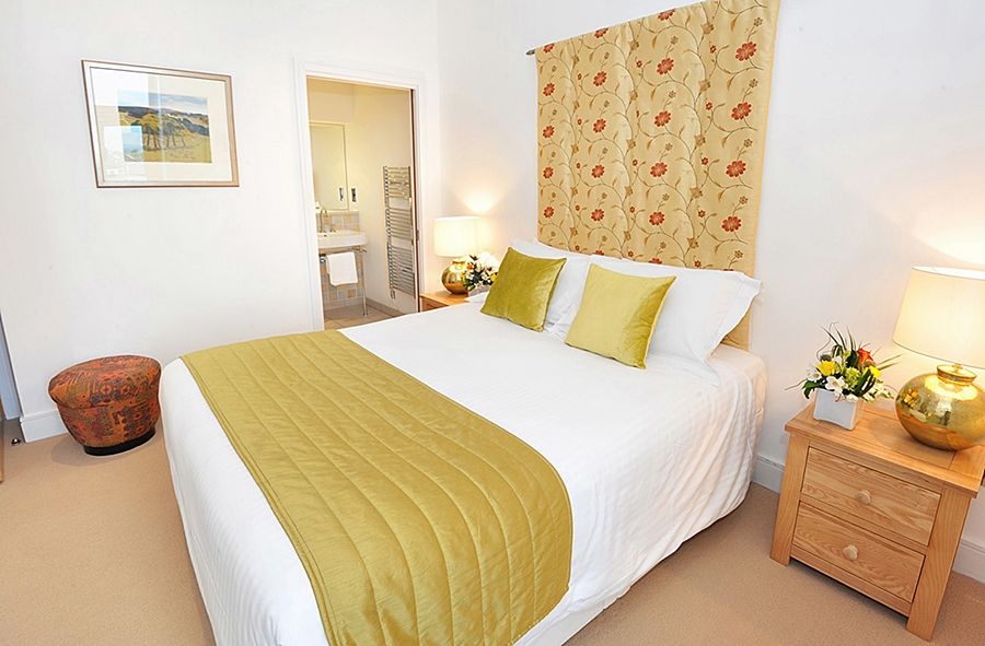 Highland By Mansley Hotel 4*