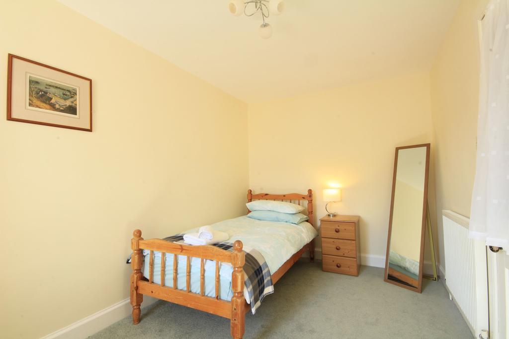 Holiday home Ashley House *