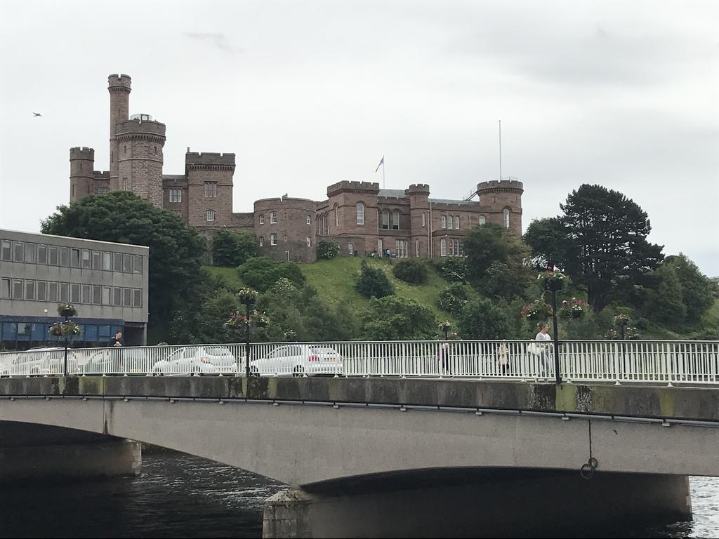 Apartment 306 By The Bridge *