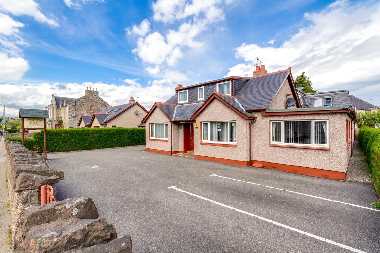 Lyndon Guest house