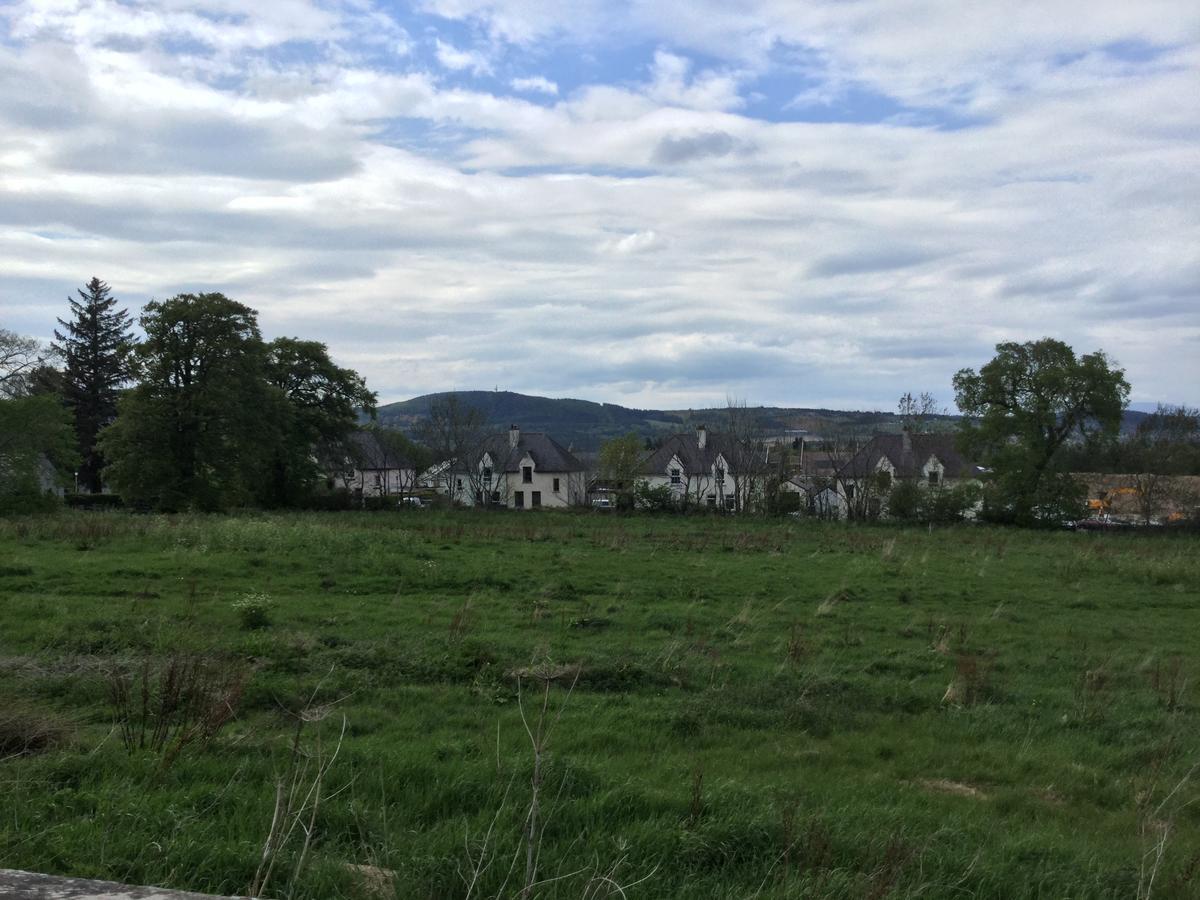 Morning Field Free Parking Apartment *