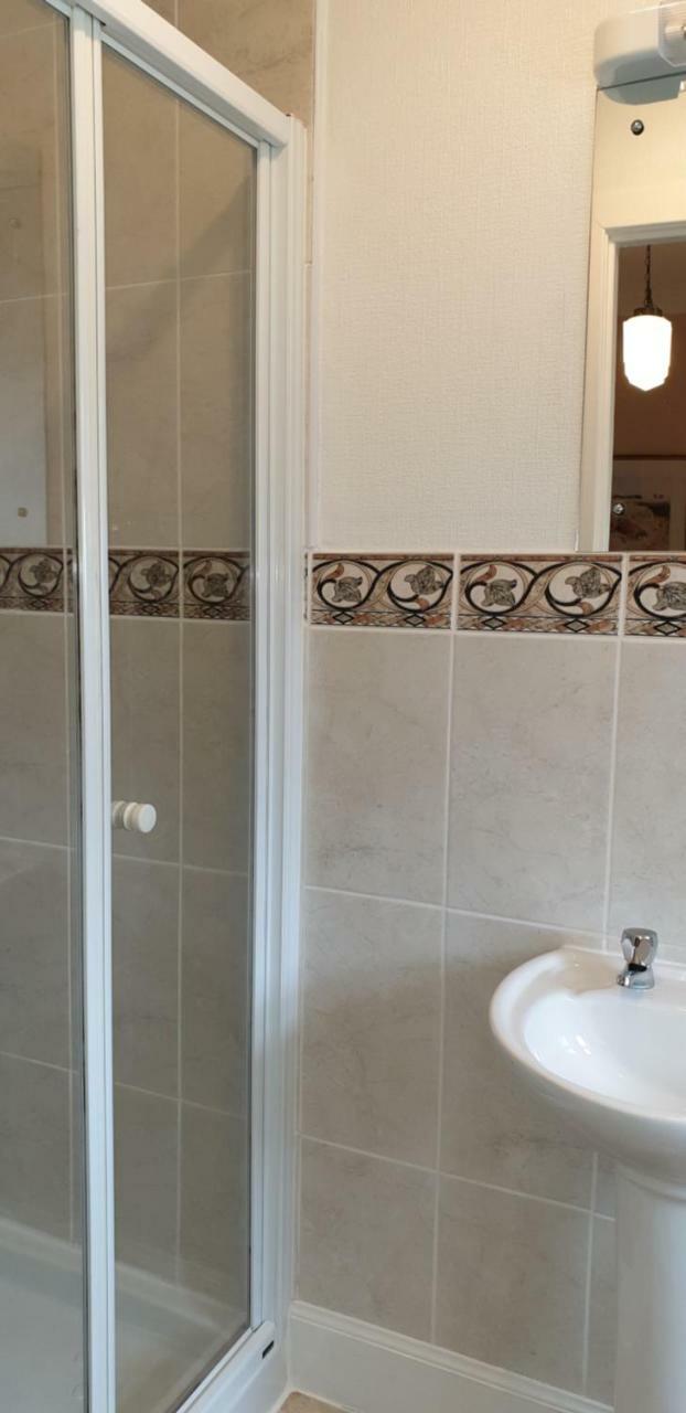 Moray Park Guest house 4*