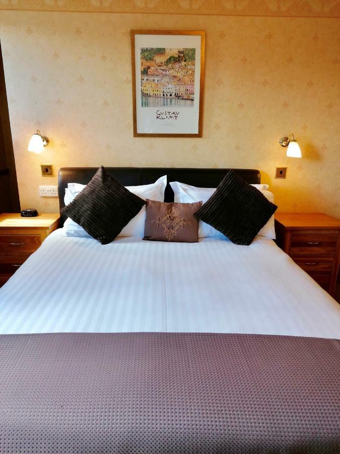 Guest house Lyndon 4*