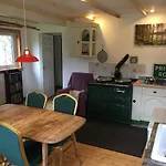 Beautiful Highland 1-Bed Cottage