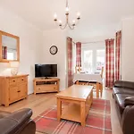 No 57 Holm Farm Apartment