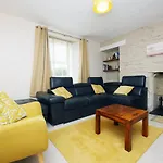 Ardentorrie Holiday Home
