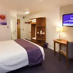 Premier Inn Inverness Centre - River Ness