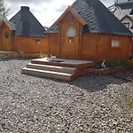 Unique Luxury Cabin 2