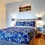Inverness City 2 Bedroom Free Parking