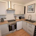 Silver Key Apartments III
