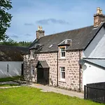Lock Keepers Cottage, Loch Ness Cottage Collection