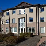 Ness-Side Apartment