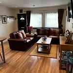 Lesanne Cottage