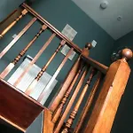 Kenneth Street Apartment