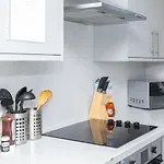 Modern Guest House - Central Inverness - Complimentary Snacks - Free Parking